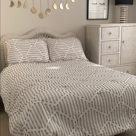 Rachel Zoe Comforter Set 